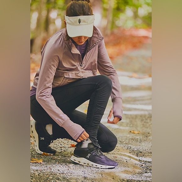 New Free People✨Wonderland Warmth Run Leggings- Black